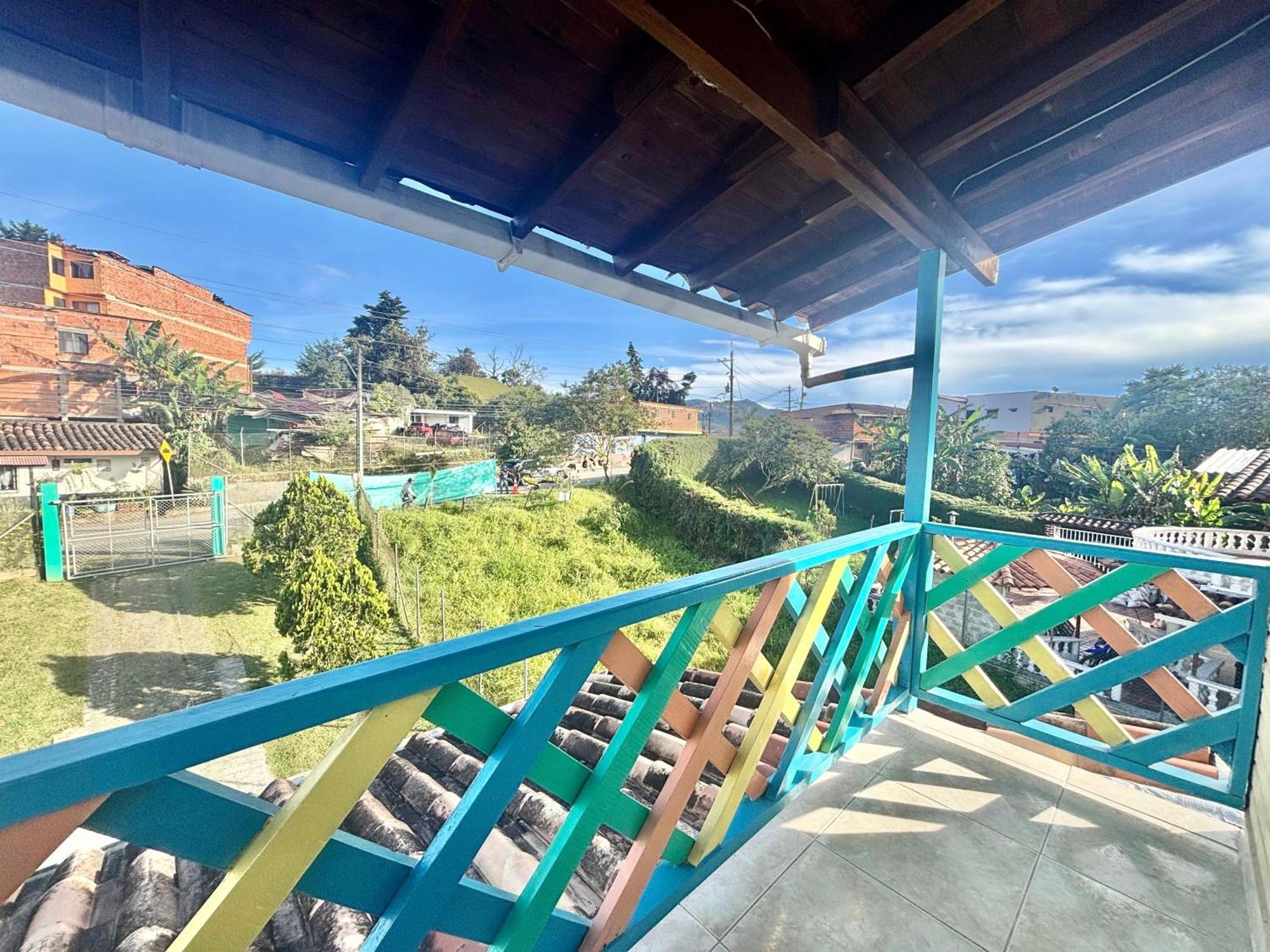 Апартаменты Casa Гуатапе Экстерьер фото